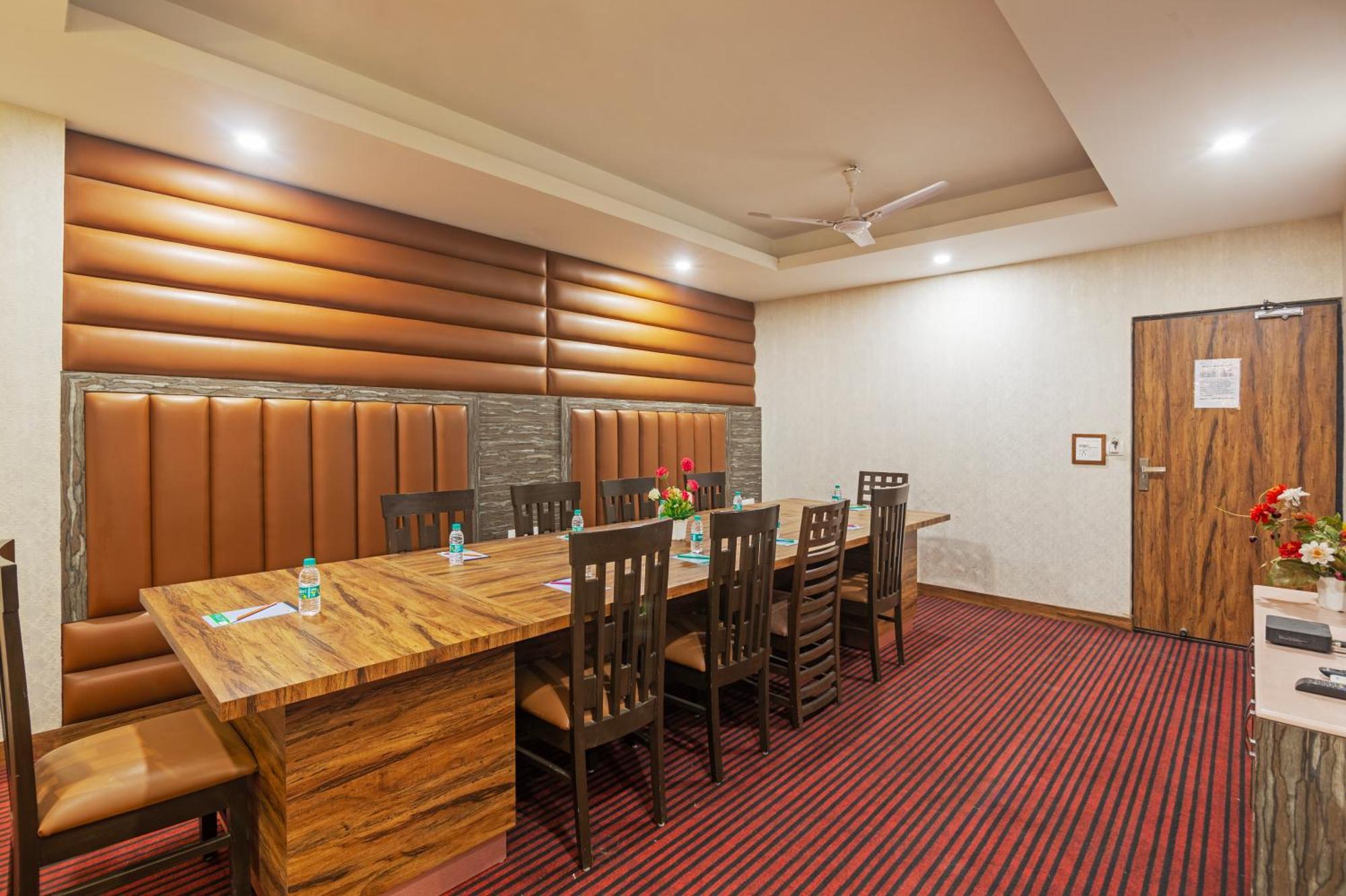Hotel Mahajan International, Delhi Airport New Delhi Ngoại thất bức ảnh